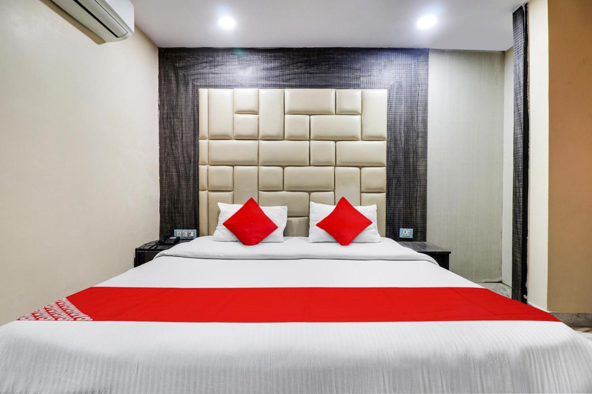 ג'אבלפור Hotel O Swag מראה חיצוני תמונה